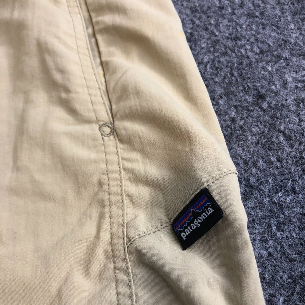 Patagonia Hiking Shorts Mens Medium GI III Tan Nylon Pockets Belted - Picture 2 of 10